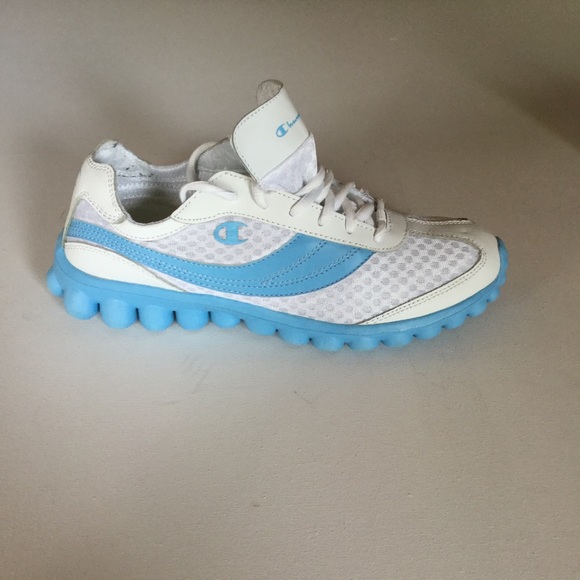 Champion, Lace Up Super Lightweight Running Shoes Size 9,5 - Picture 6 of 9